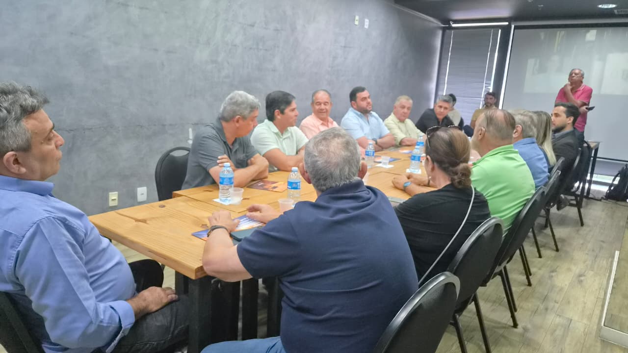 Empresários participaram da entrega no Arena das Dunas